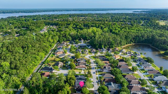1884 LAKE FOREST Lane, Fleming Island, FL 32003