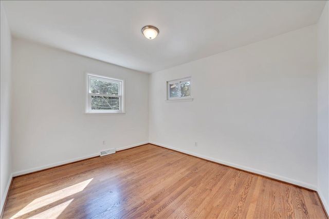 1117 Conifer LN, Salem, VA 24153