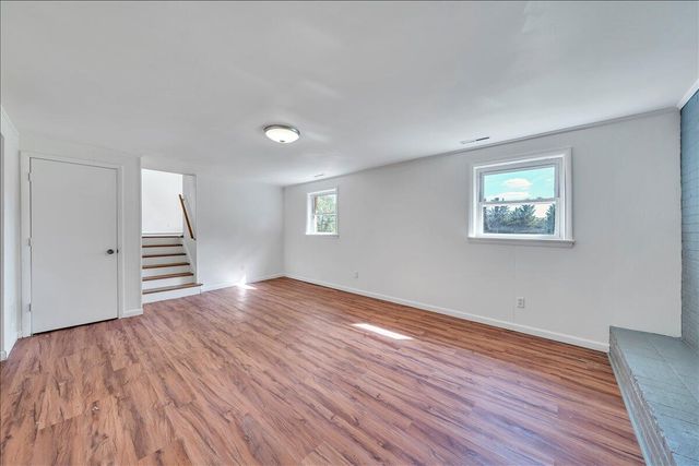 1117 Conifer LN, Salem, VA 24153