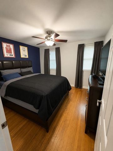 27 Sumner St, Brockton, MA 02301