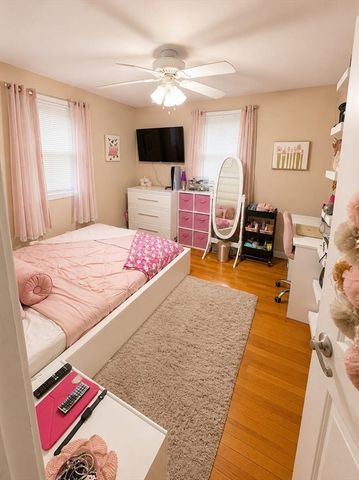 27 Sumner St, Brockton, MA 02301