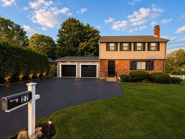 27 Sumner St, Brockton, MA 02301