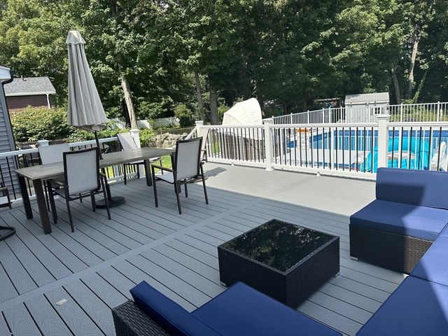 27 Sumner St, Brockton, MA 02301