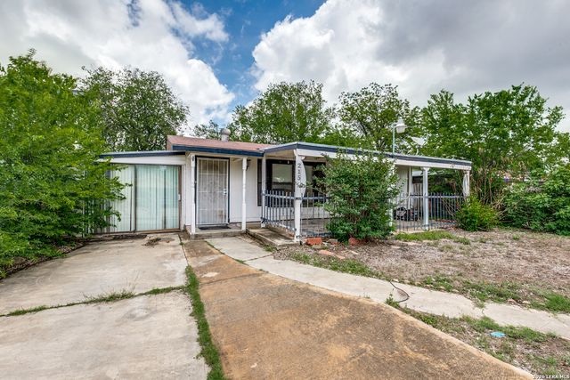 215 W ACADEMY ST, San Antonio, TX 78226