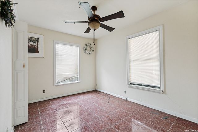215 W ACADEMY ST, San Antonio, TX 78226