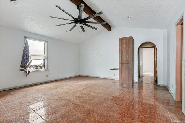 215 W ACADEMY ST, San Antonio, TX 78226