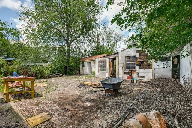 215 W ACADEMY ST, San Antonio, TX 78226