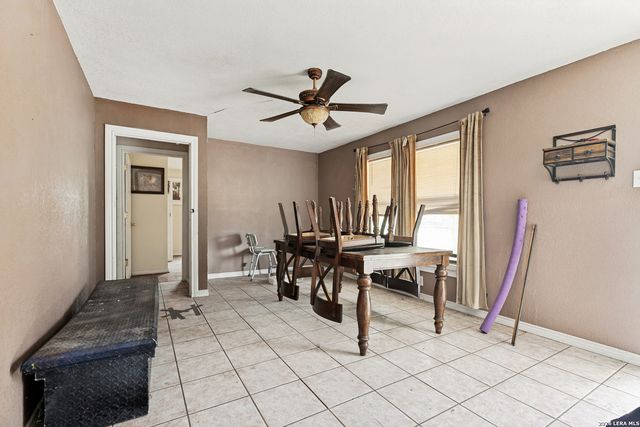 215 W ACADEMY ST, San Antonio, TX 78226