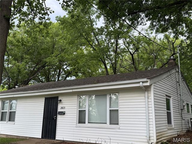 2823 Meadowlark Avenue, St Louis, MO 63136
