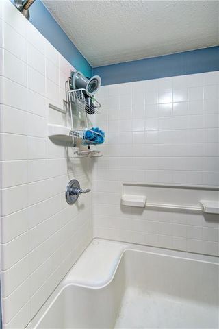 311 SW Pinnell Drive, Lee's Summit, MO 64081