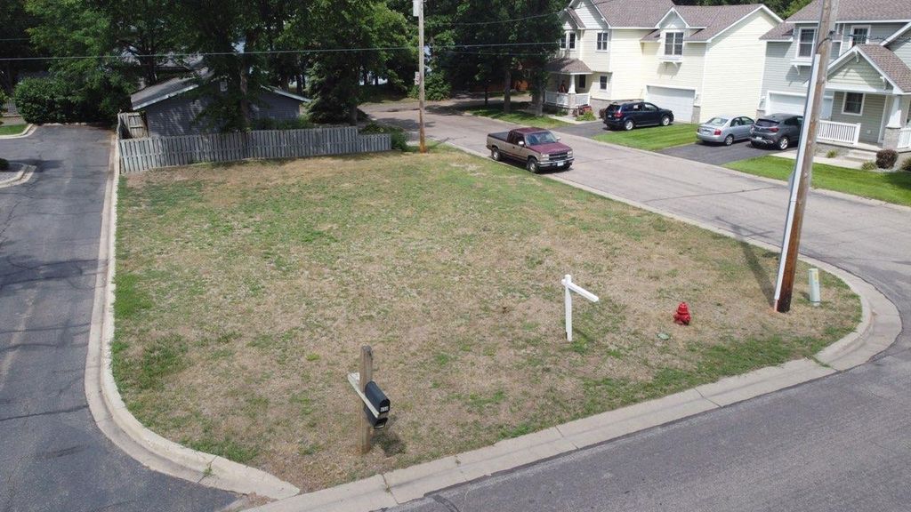 206 Montana Avenue, Big Lake, MN 55309 — photo 3