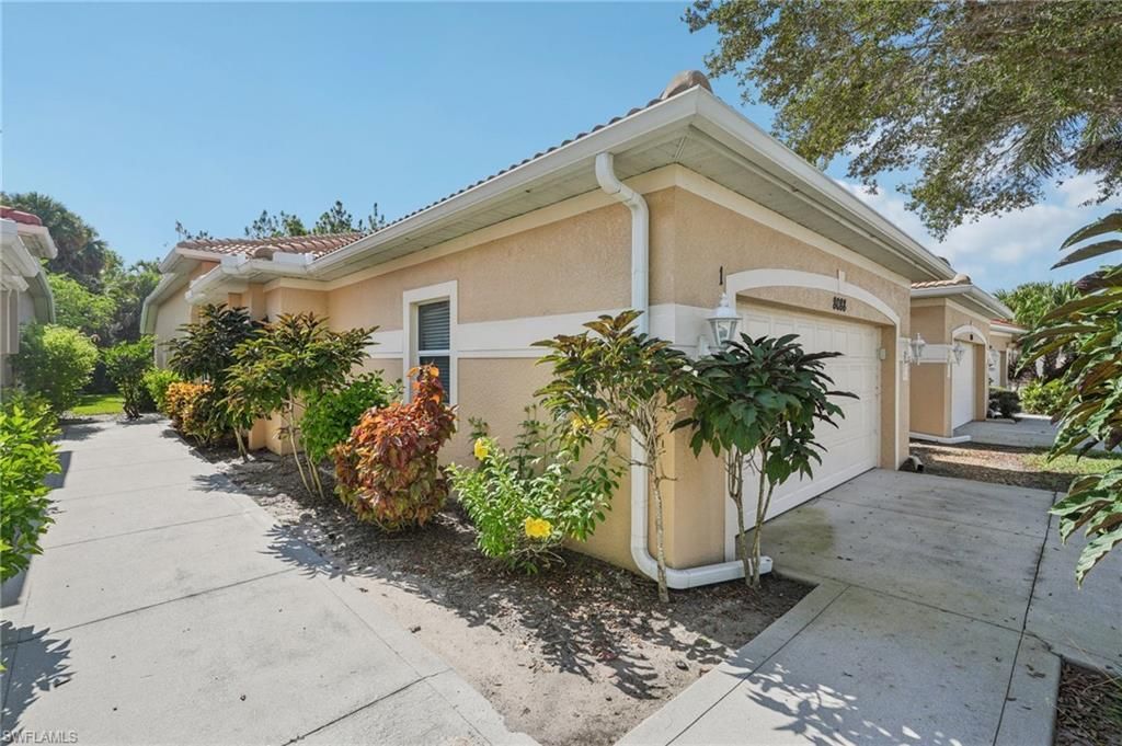 8088 Sanctuary DR 1, NAPLES, FL 34104 — photo 4