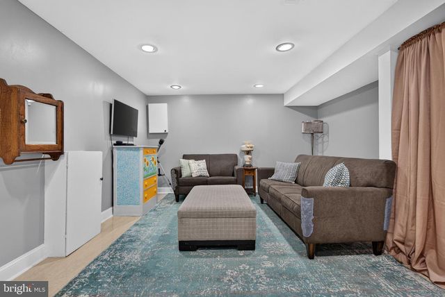 7228 SLEEP SOFT CIR, Columbia, MD 21045