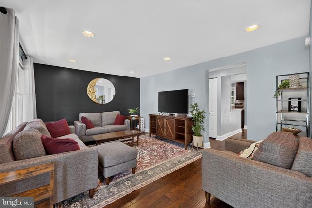 7228 SLEEP SOFT CIR, Columbia, MD 21045
