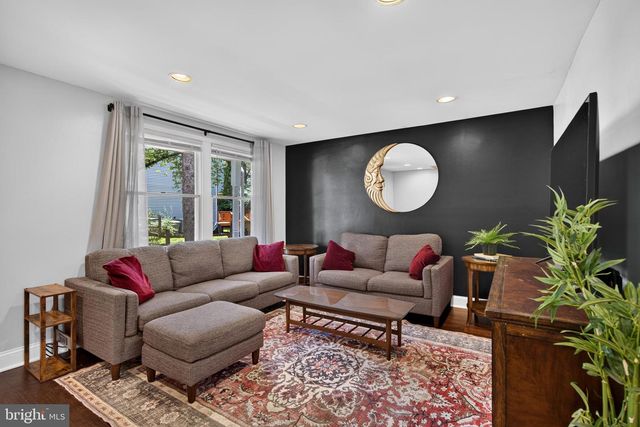 7228 SLEEP SOFT CIR, Columbia, MD 21045