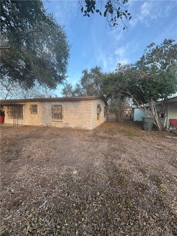 1409 Lalita St, Alice, TX 78332