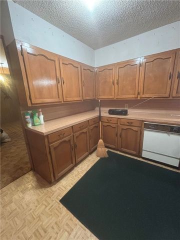 1409 Lalita St, Alice, TX 78332