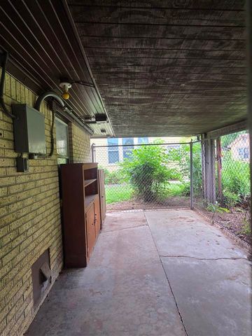 501 N 5th, Lawton, OK 73507