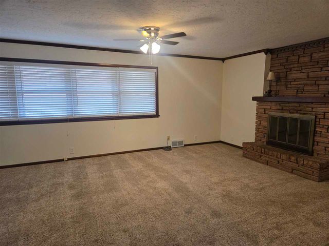 501 N 5th, Lawton, OK 73507
