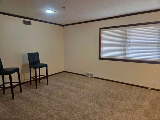 501 N 5th, Lawton, OK 73507