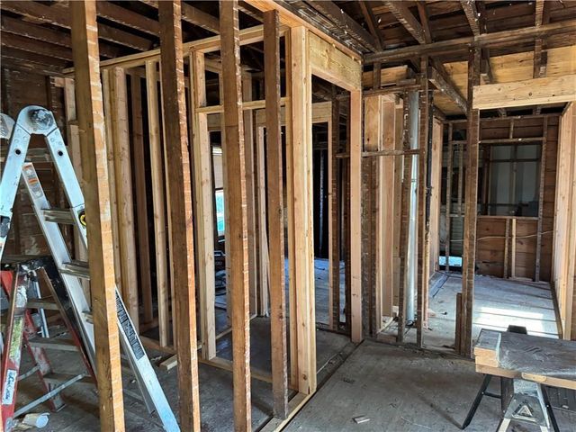 5933 Brooklyn Avenue, Kansas City, MO 64130