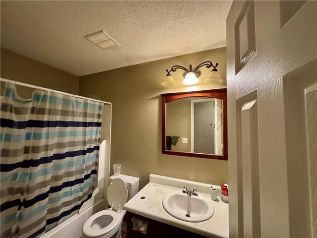 14051 Dunbar Court, Grandview, MO 64030