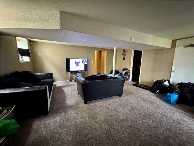 14051 Dunbar Court, Grandview, MO 64030