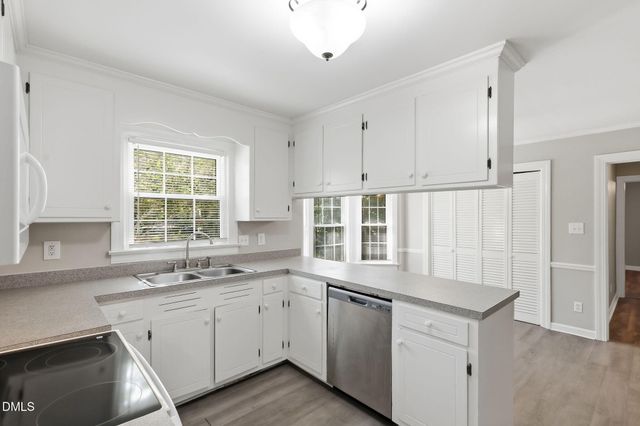 25 Camelia Drive, Smithfield, NC 27577