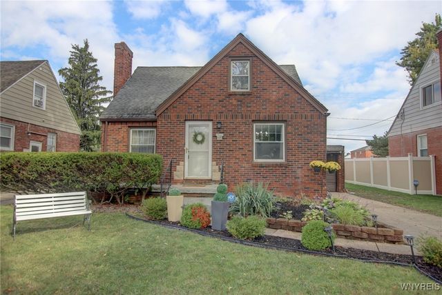 28 Cedar Road, Cheektowaga, NY 14215