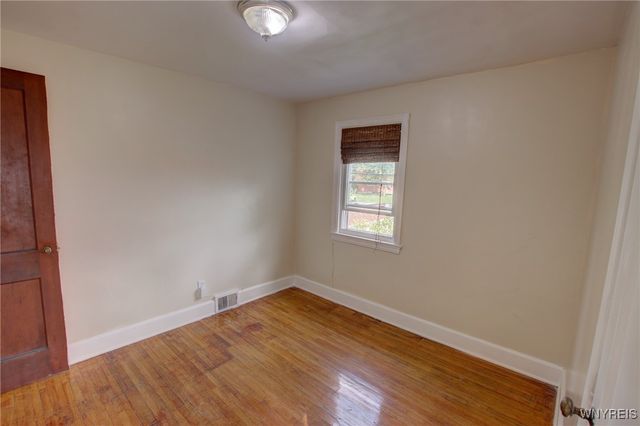 28 Cedar Road, Cheektowaga, NY 14215