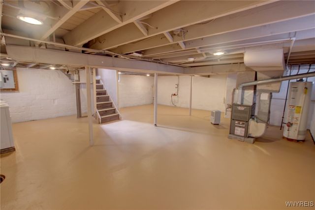 28 Cedar Road, Cheektowaga, NY 14215