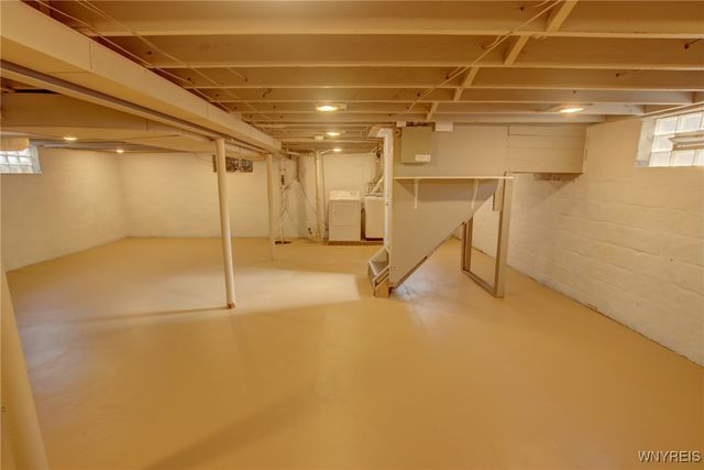 28 Cedar Road, Cheektowaga, NY 14215