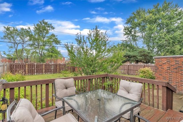 28 Cedar Road, Cheektowaga, NY 14215