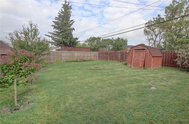 28 Cedar Road, Cheektowaga, NY 14215