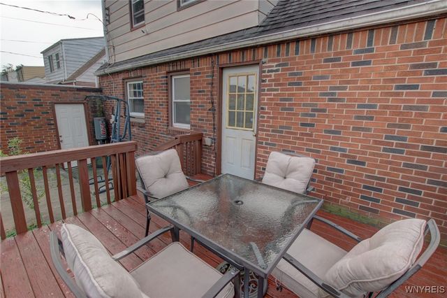 28 Cedar Road, Cheektowaga, NY 14215