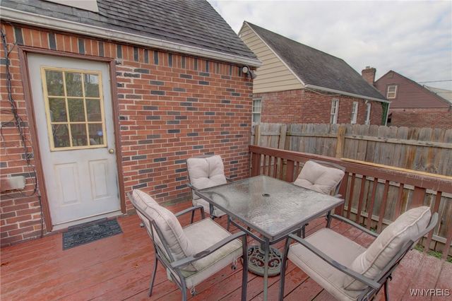 28 Cedar Road, Cheektowaga, NY 14215