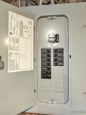 28 Cedar Road, Cheektowaga, NY 14215