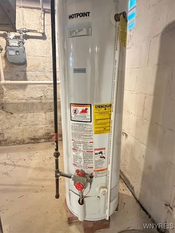 28 Cedar Road, Cheektowaga, NY 14215