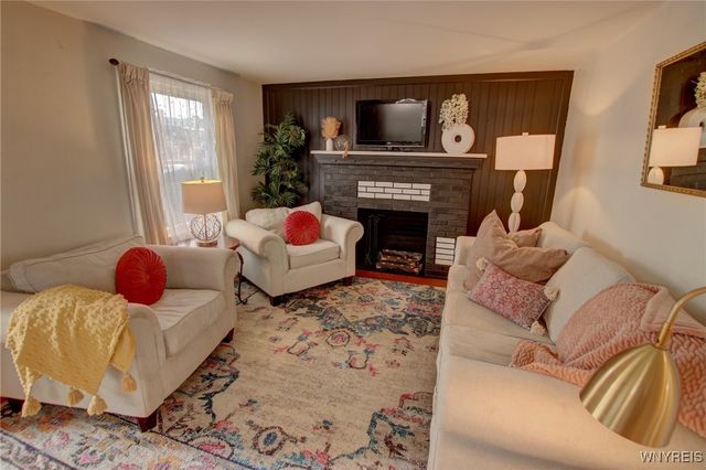 28 Cedar Road, Cheektowaga, NY 14215