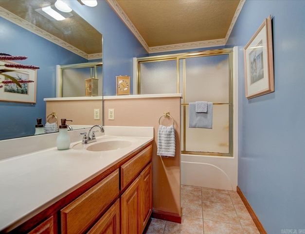 117 Pebble Beach Court, Hot Springs, AR 71913