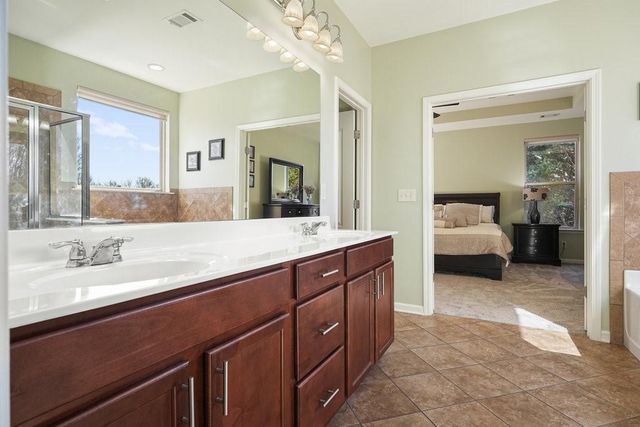 514 Creekshire Circle, Canton, GA 30115