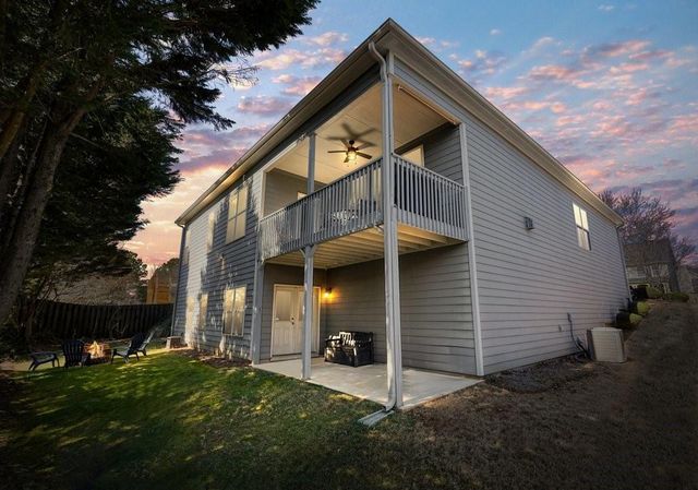 514 Creekshire Circle, Canton, GA 30115