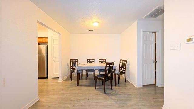 8618 Van Hut Lane, Houston, TX 77044
