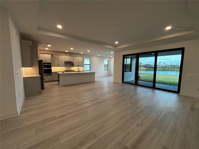 5830 FREESTONE CIRCLE, Apollo Beach, FL 33572