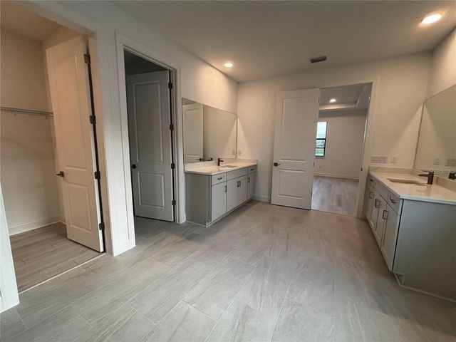 5830 FREESTONE CIRCLE, Apollo Beach, FL 33572