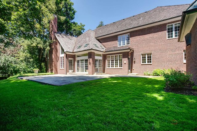 610 S Ridge Road, Lake Forest, IL 60045