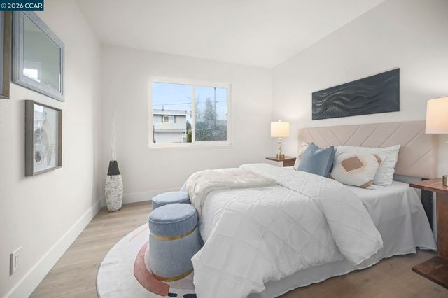 222 Donegal Way, Martinez, CA 94553