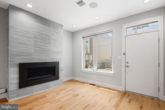 2057 TASKER ST, Philadelphia, PA 19145