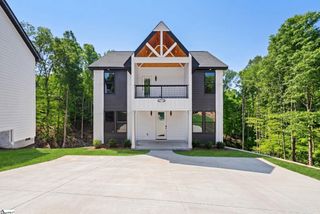 7 Lee Haven Court, Greenville, SC 29611