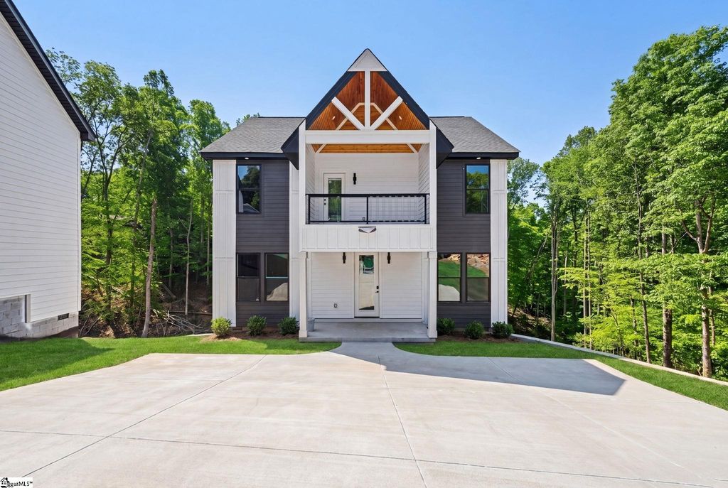 7 Lee Haven Court, Greenville, SC 29611